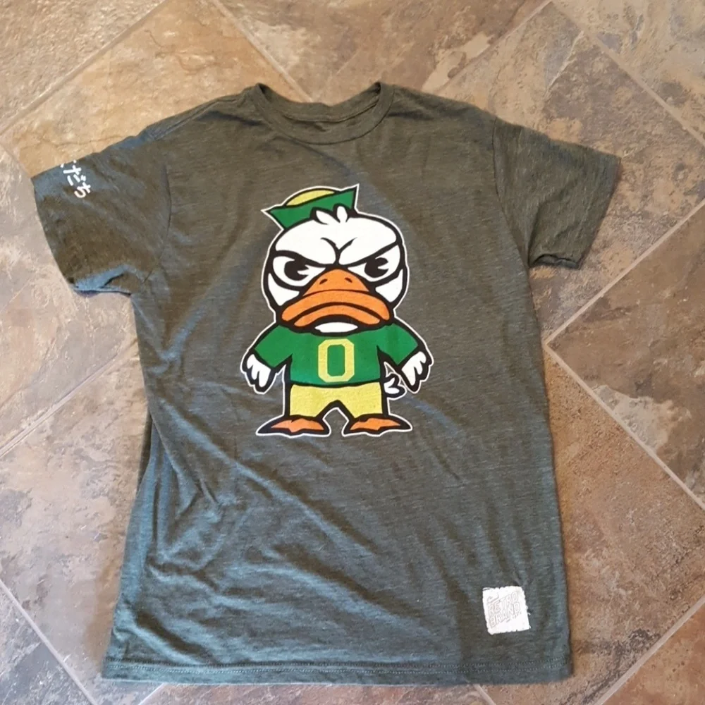 RETRO BRAND* T-shirt